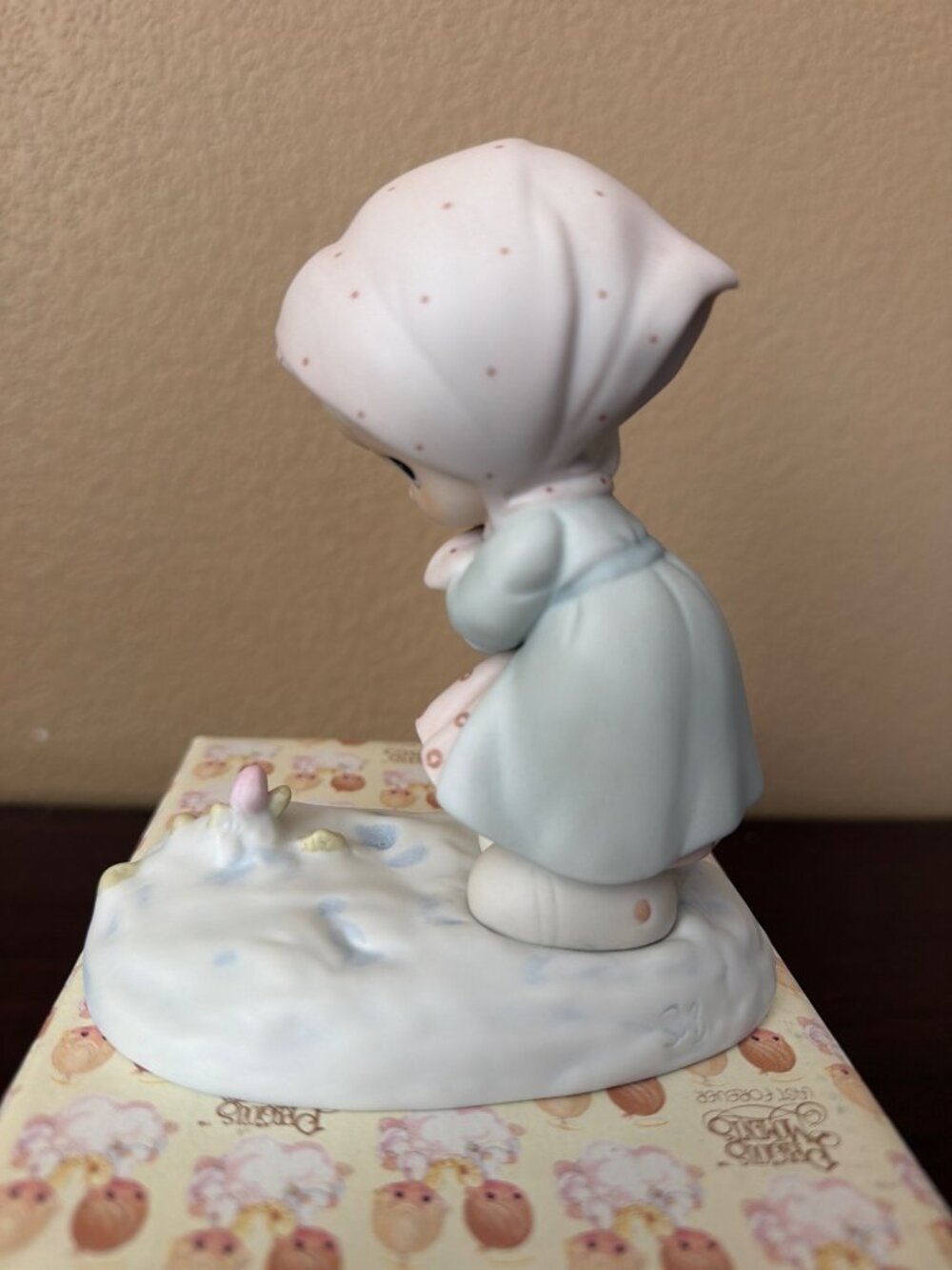 Lot of 2 Precious Moments "February" Figurines 109991 & 261246 w/Boxes - Picture 4 of 15